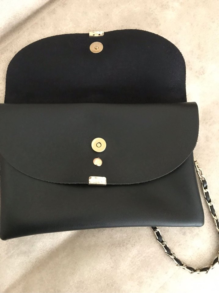 Zara Siyah Zincir Detaylı Deri Çanta - Görsel 2