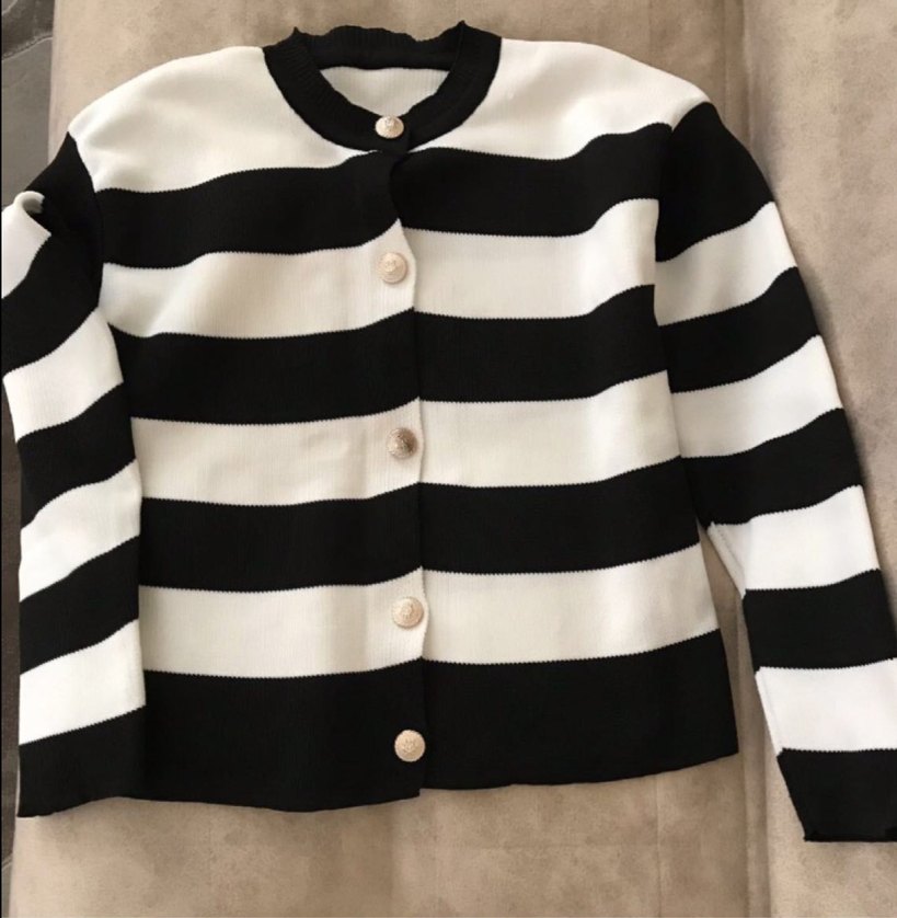 Zebra Desenli Düğmeli Kadın Hırka - Görsel 2