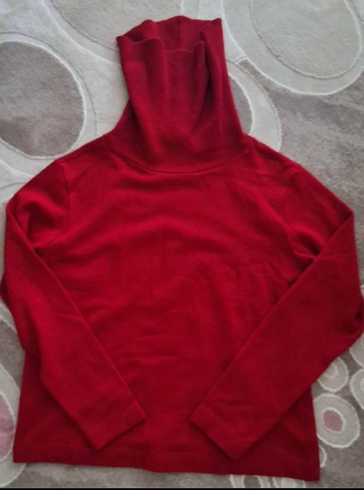 Kırmızı Boğazlı Örgü Kadın Kazak - Görsel 3