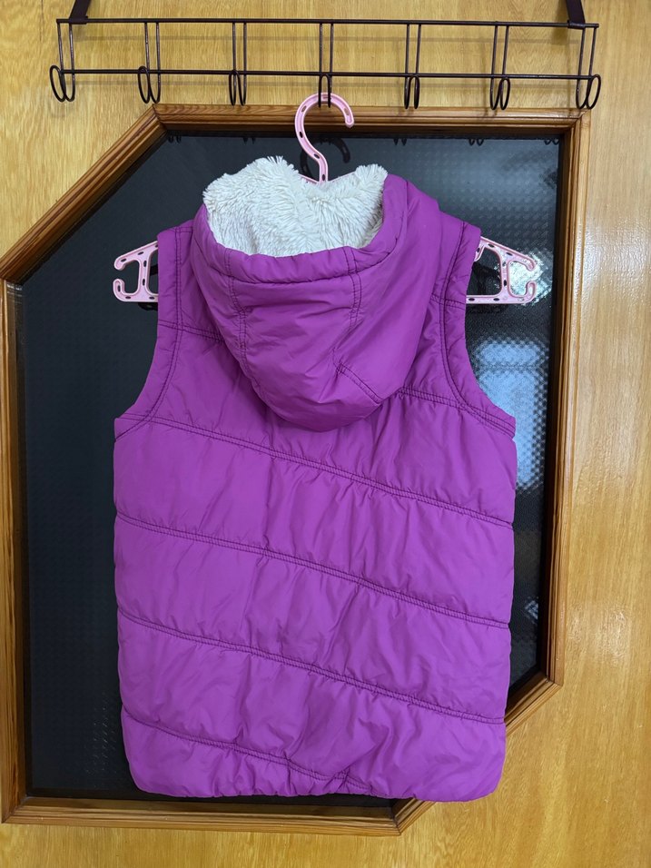 Colin's marka Mor Kapüşonlu Kız çocuk Yeleği xs - Görsel 2