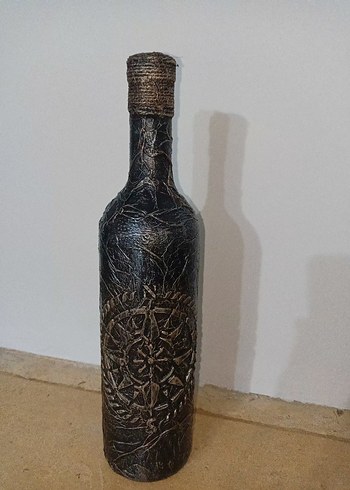 Siyah Kabartmalı Dekoratif Vazo - Görsel 4