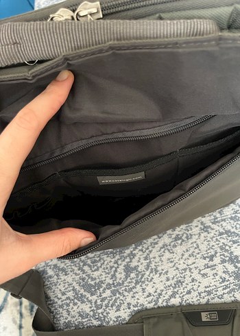 Laptop Çantası CASELOGİC - Görsel 6