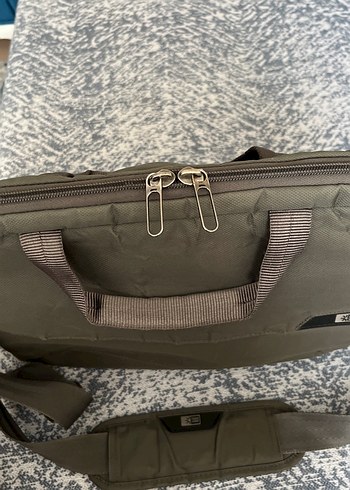 Laptop Çantası CASELOGİC - Görsel 7