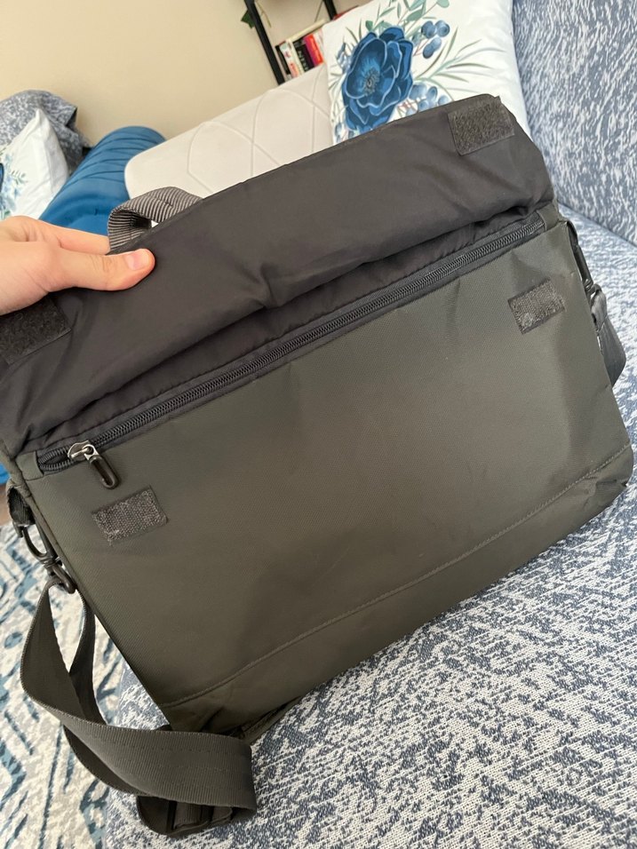 Laptop Çantası CASELOGİC - Görsel 5