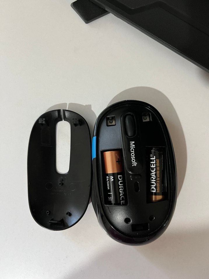 Microsoft Siyah Kablosuz Bluetooth Mouse - Görsel 3