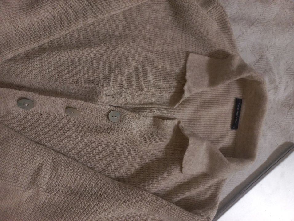 Düğmeli Bej Kadın  Kazak - Görsel 3