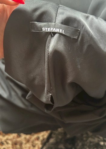 Siyah Drapeli V Yakalı Midi Goth Elbise arkadan ayarlanabilir - Görsel 2