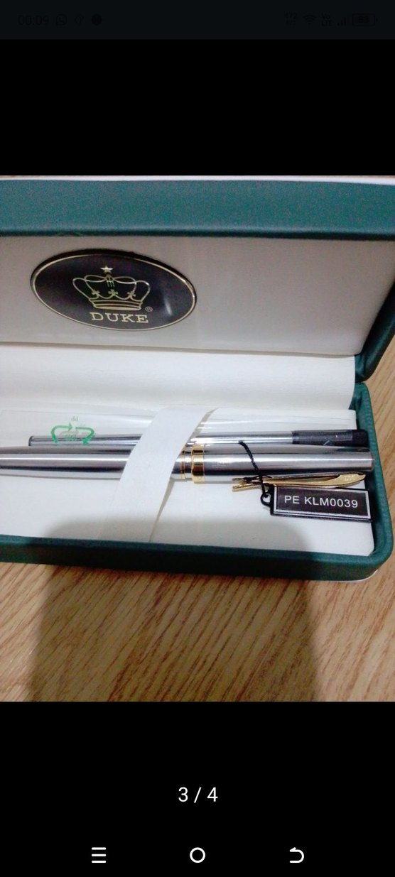 taç lisanslı Duke dolma kalem - Görsel 3