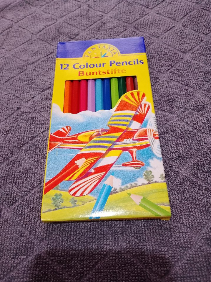 FANTASIA 12 adet büyük boy kuru boya - Görsel 4