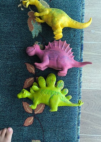 Beden Renk Renkli Sarı Dinozor Figürü