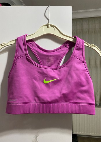 Pembe Nike Sporcu Sütyeni