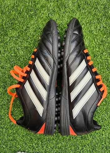 Adidas hali saha ayakkabısı 