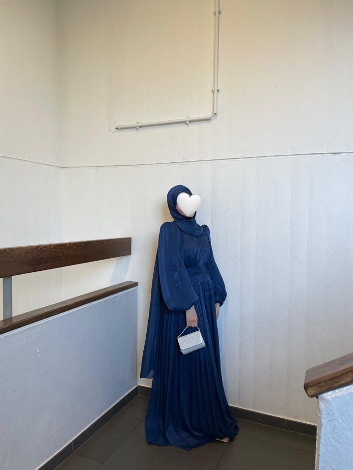 Lacivert Uzun Drapeli Tesettür Abiye+Şal - Görsel 2