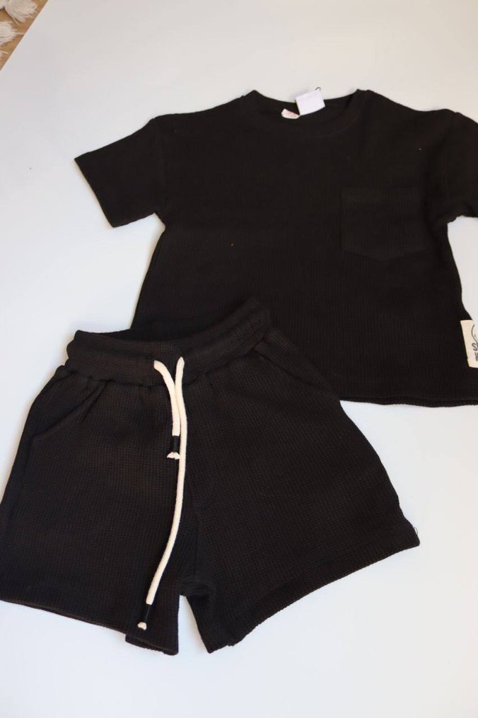 Erkek Bebek Siyah Pamuklu Şort Takım - Görsel 4