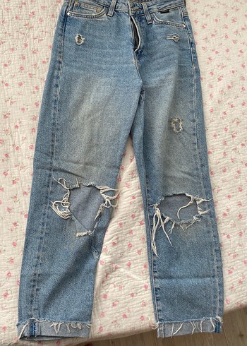 Kadın Mavi Midi Boy Bol Kesim Yırtık Denim Jean