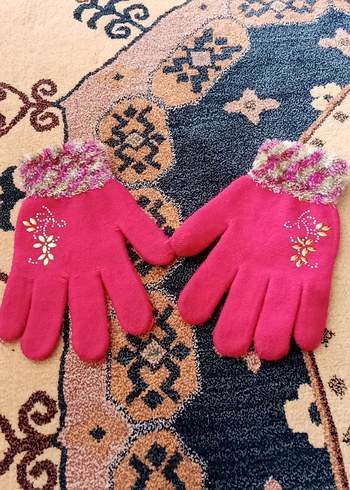 Kız Çocuk Renkli Nakışlı Örgü Eldiven - Görsel 2