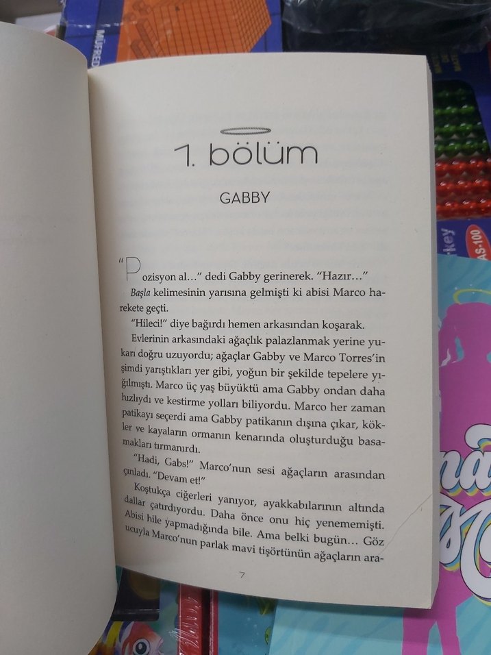 Kanatsız Melek 3 Kitap Seti - Victoria Schwab - Görsel 5