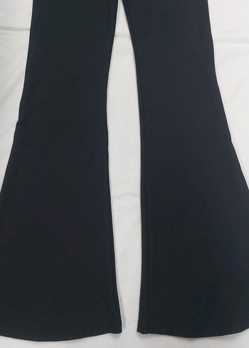 Siyah Kadın Elastik Flare Pantolon - Görsel 2