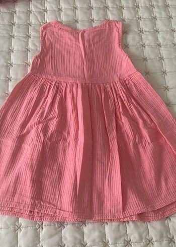 Düğmeli Pembe Kız Elbisesi - Görsel 4