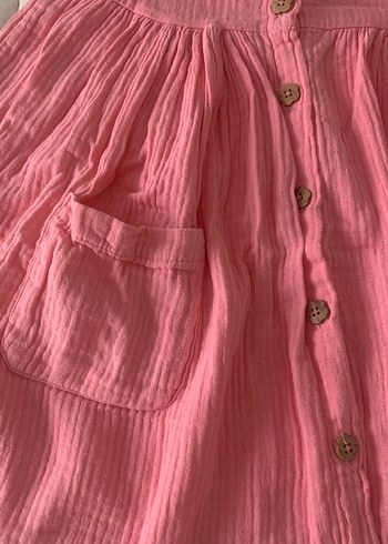 Düğmeli Pembe Kız Elbisesi - Görsel 3