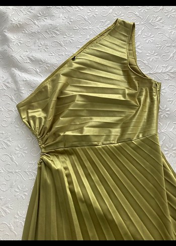 Trendyol abiye elbise - Görsel 3