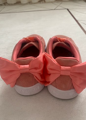 Orjinal süet kadın Puma spor ayakkabısı - Görsel 2