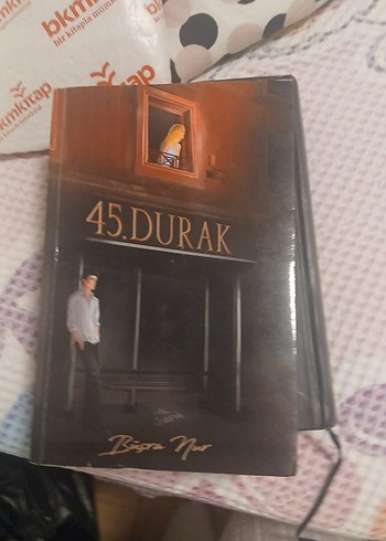 45. Durak Romanı + kelebeği öldürmek + karanlığın şehri - Görsel 2