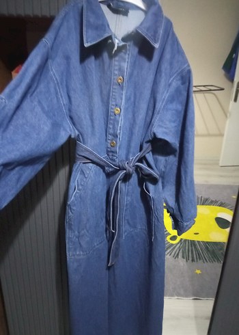 Alexander McQueen 46