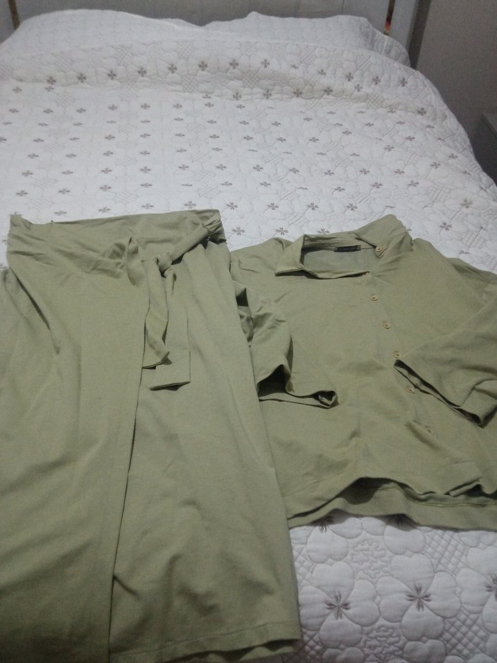 Haki Kadın etekli takim - Görsel 2