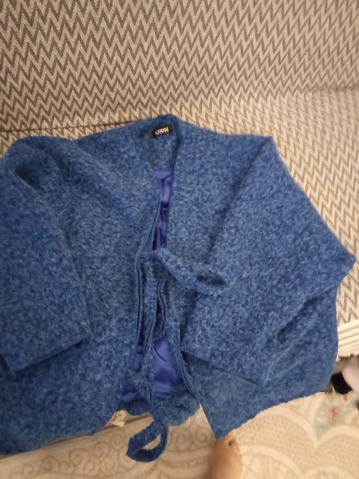 Kızlar için Mavi Örgü Salaş Hırka - Görsel 3