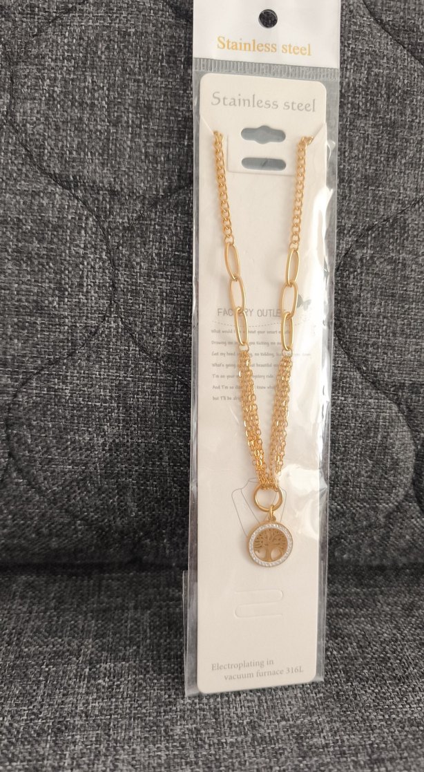 Uzun Zincir Detaylı Altın Renk Kolye - Görsel 3