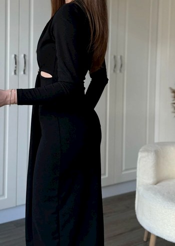 Kemer Detaylı Siyah Midi Kadın Elbise - Görsel 2