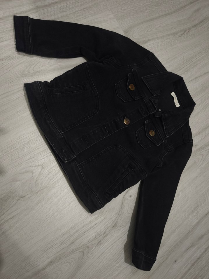Şık Siyah Denim Ceket Metal Düğmeli & Modern Tasarım — görsel 3/3