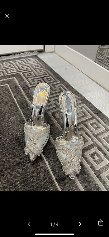 Yeni taşlı seffaf stiletto sandalet