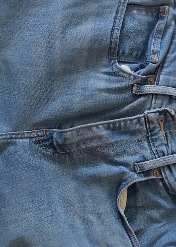 Gri Tokalı Kadın Denim Pantolon