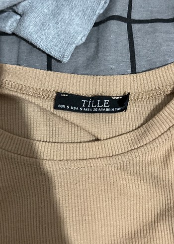 Kızlar için kısa kollu bej tişört - Görsel 2