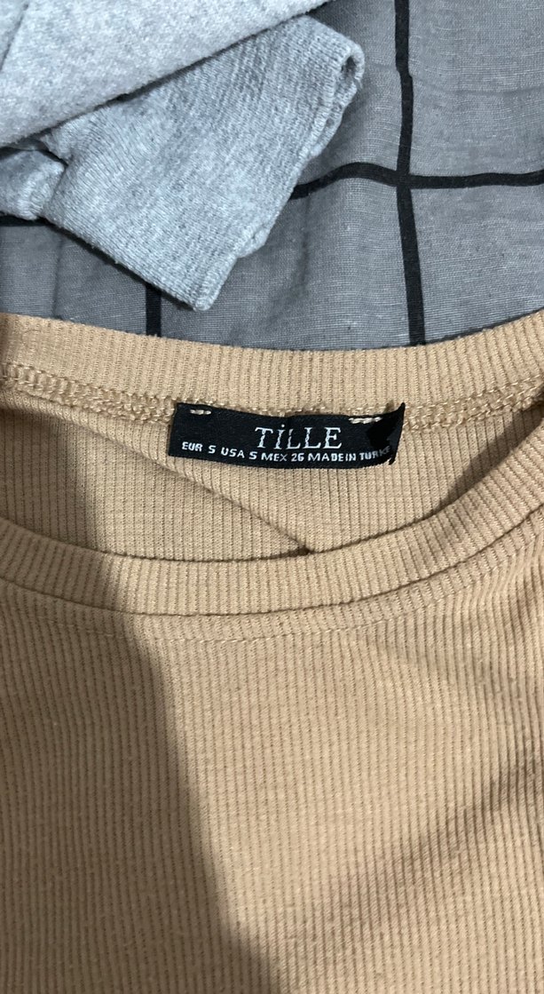 Kızlar için kısa kollu bej tişört - Görsel 2