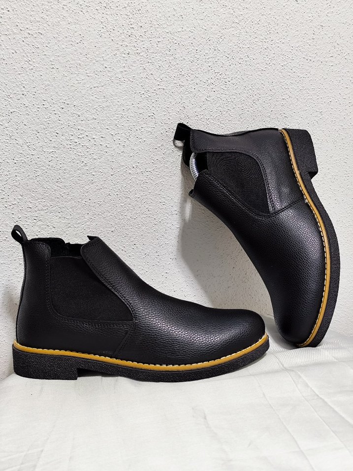 Siyah Renkli Erkek Sokak Tarzı Bot - Görsel 5