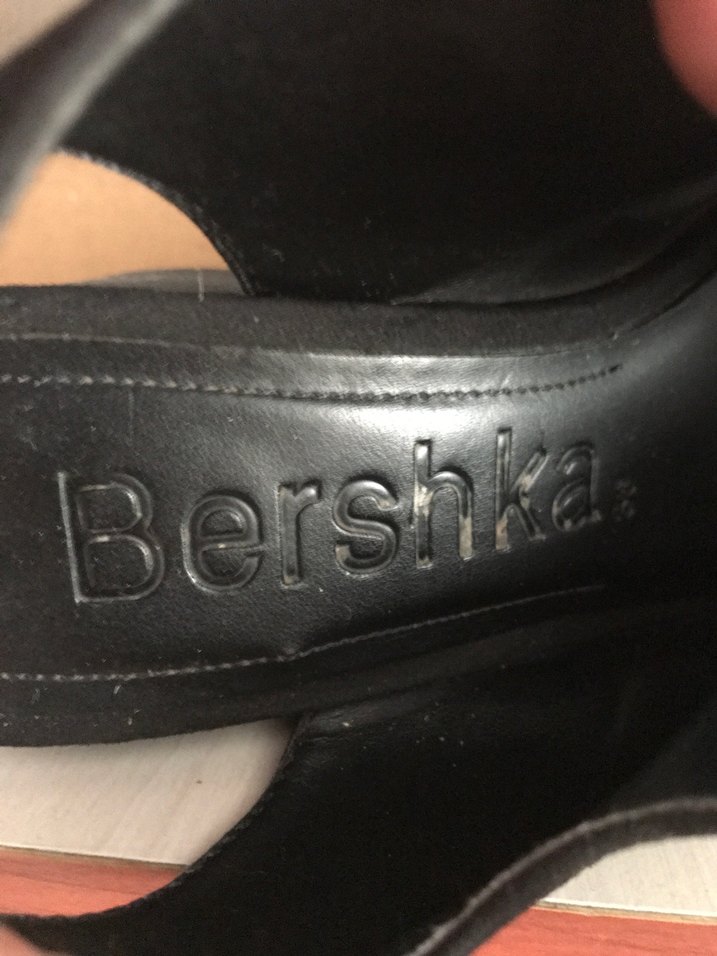 Kadın Siyah Topuklu Ayakkabı - Görsel 3