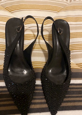 Siyah Boncuklu Stiletto Topuklu Kadın Ayakkabı - Görsel 3