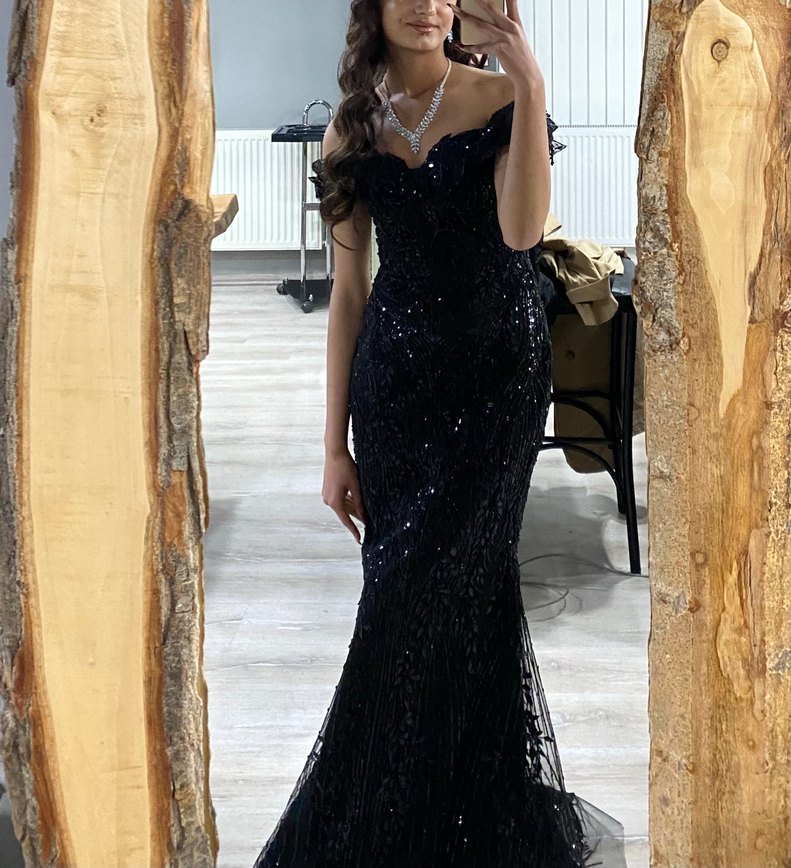 Boncuk , payet İşlemeli Siyah Uzun Abiye Elbise - Görsel 3