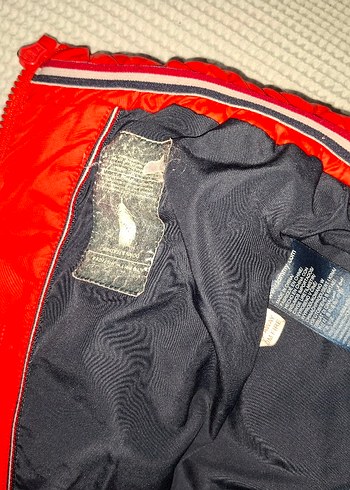 Tommy Hilfiger Kapüşonlu Erkek Çocuk Şişme Mont 2-4 Yaş - Görsel 9