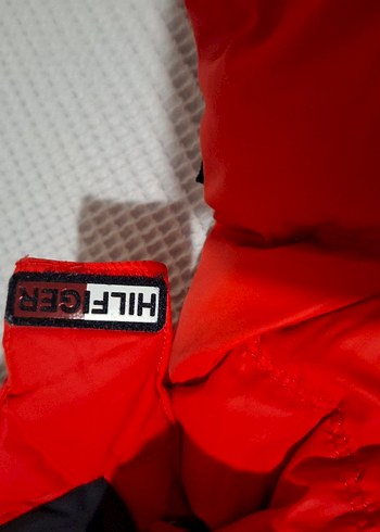 Tommy Hilfiger Kapüşonlu Erkek Çocuk Şişme Mont 2-4 Yaş - Görsel 3