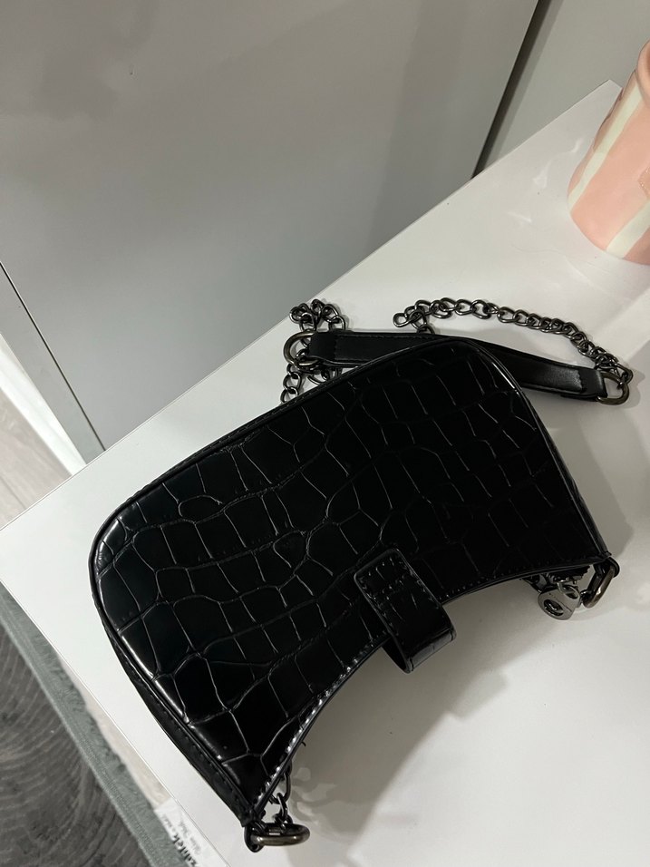 Siyah Yılan Derisi Çanta - Görsel 3