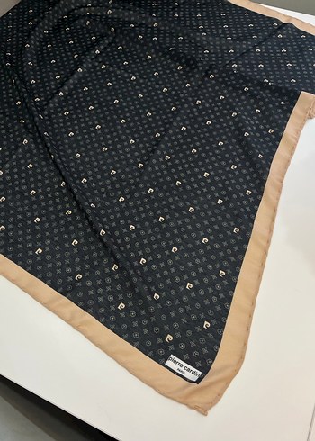 Pierre cardin eşarp - Görsel 2