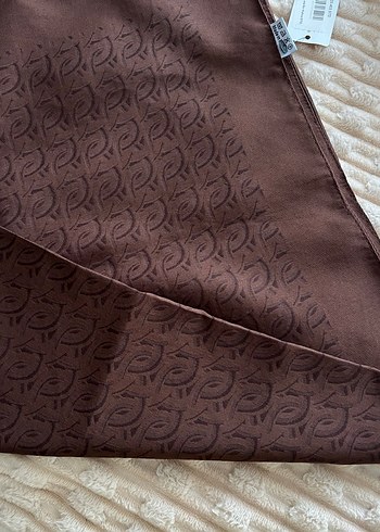 Kahverengi Kadın Eşarp - Görsel 3