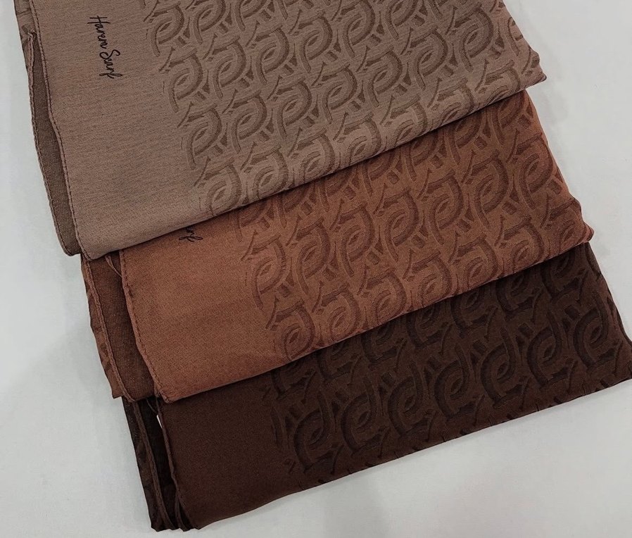 Kahverengi Kadın Eşarp - Görsel 2