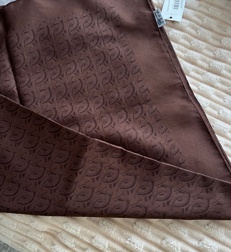 Kahverengi Kadın Eşarp - Görsel 3