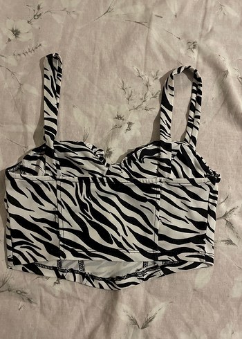 Bershka Kadın Zebra Desenli Strappy Crop Top