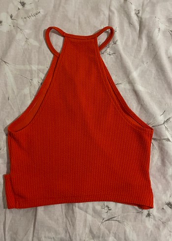 Bershka Kırmızı Yüksek Yakalı Örme Crop Top